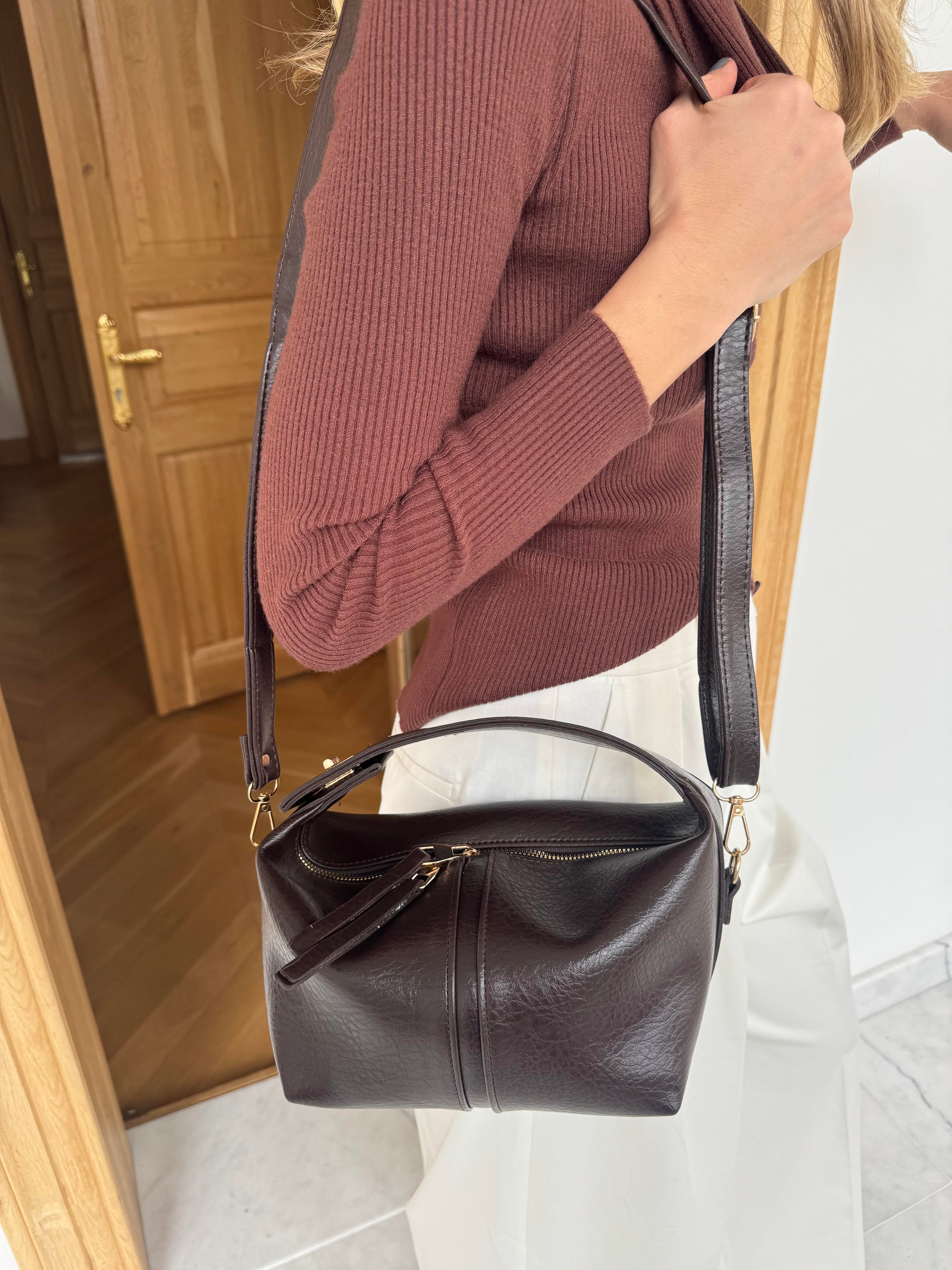 Pouch Bag Kilit Askılı Omuz Çantası Acı Kahve
