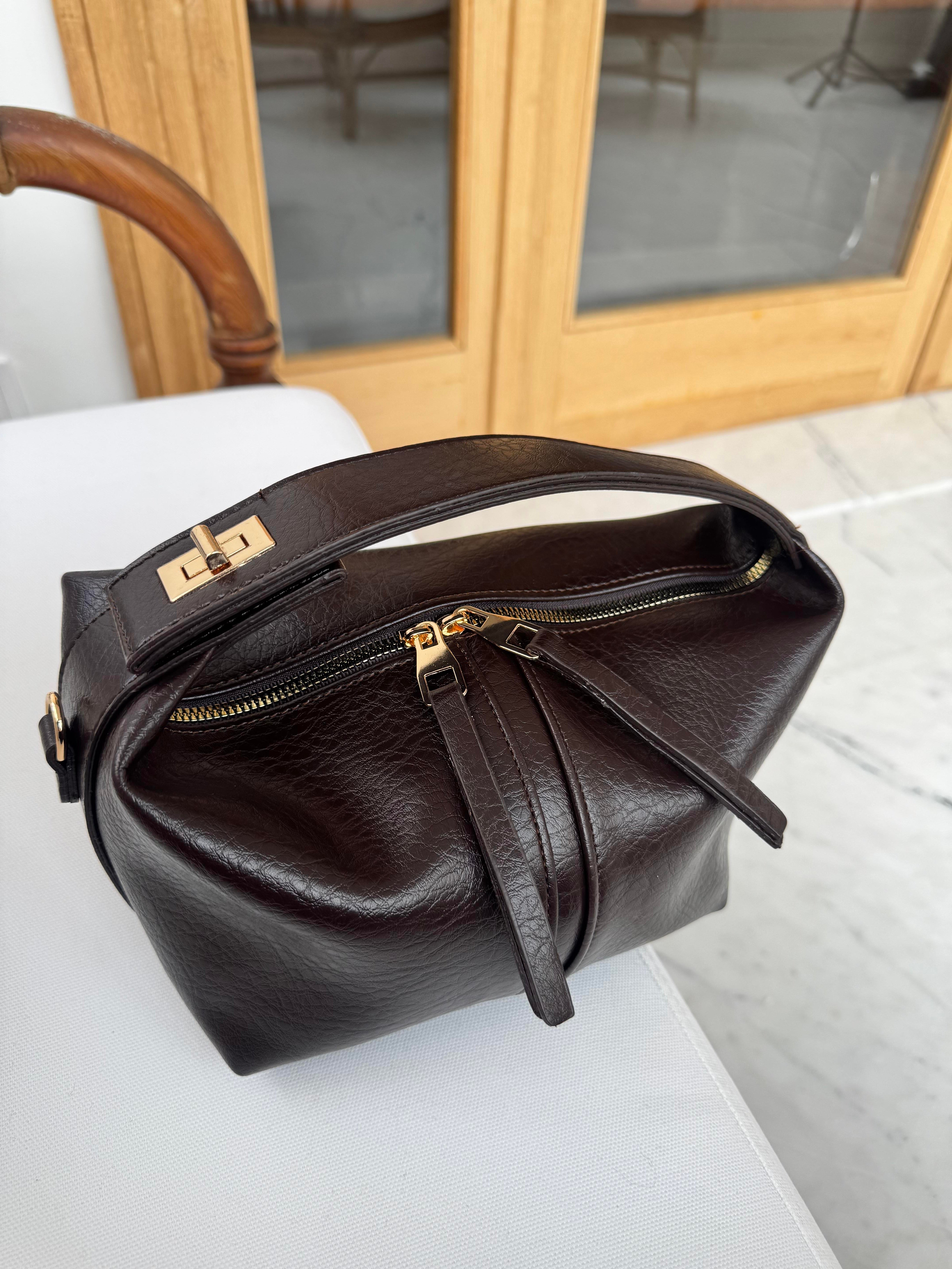 Pouch Bag Kilit Askılı Omuz Çantası Acı Kahve