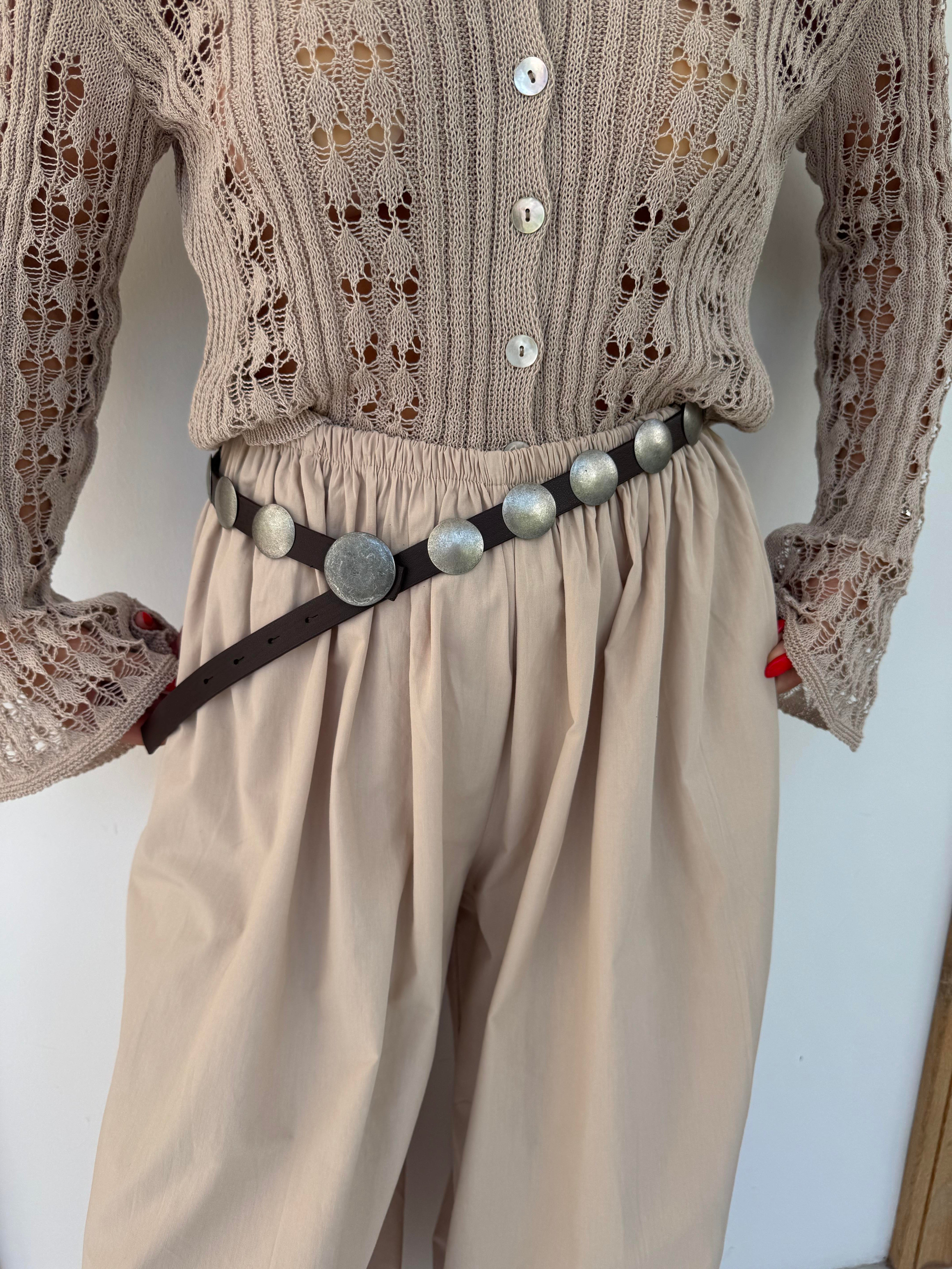 Pul Aksesuarlı Kemer Acı Kahve