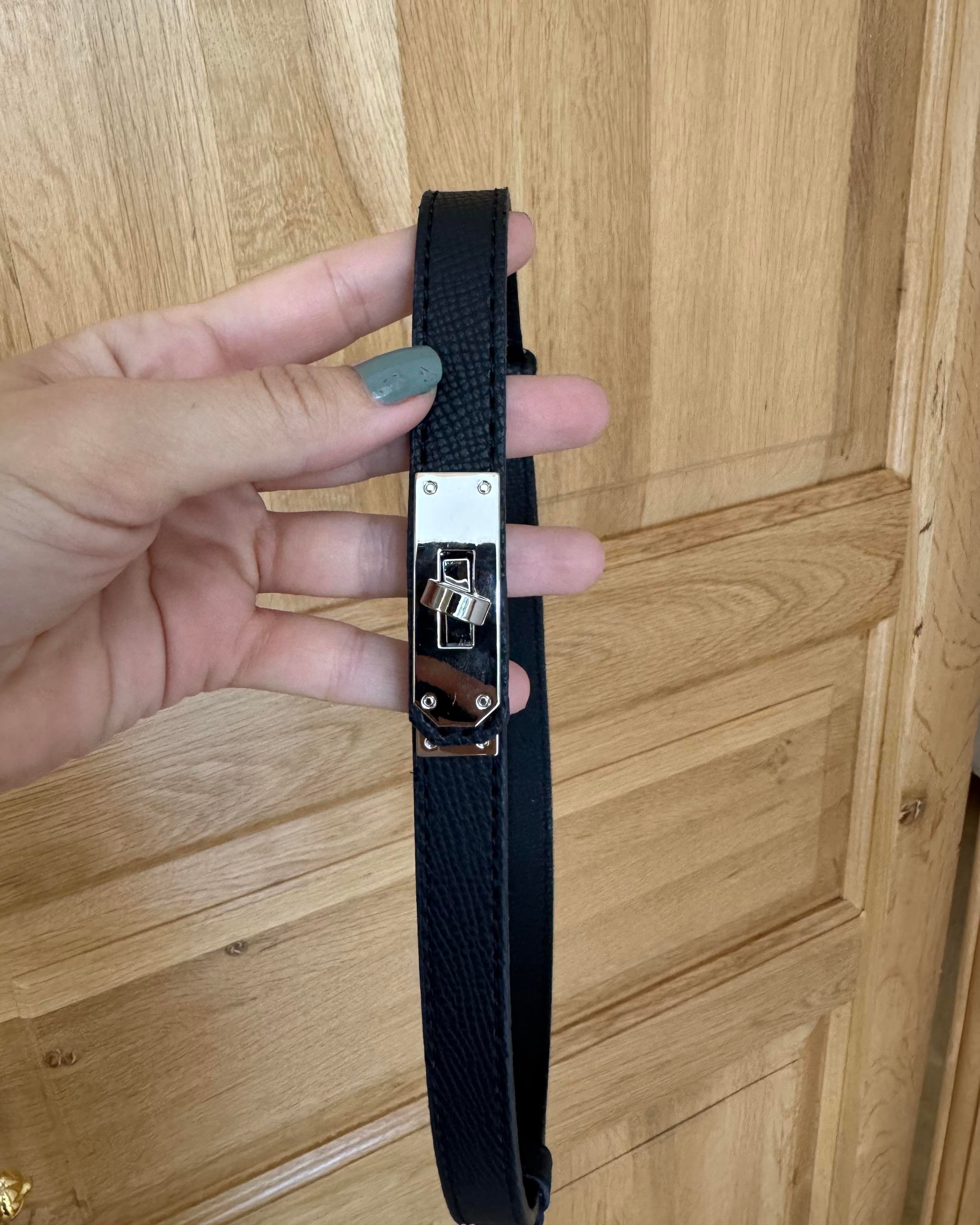 Silver Kilit Tokalı Dikişli Kemer 2cm Siyah