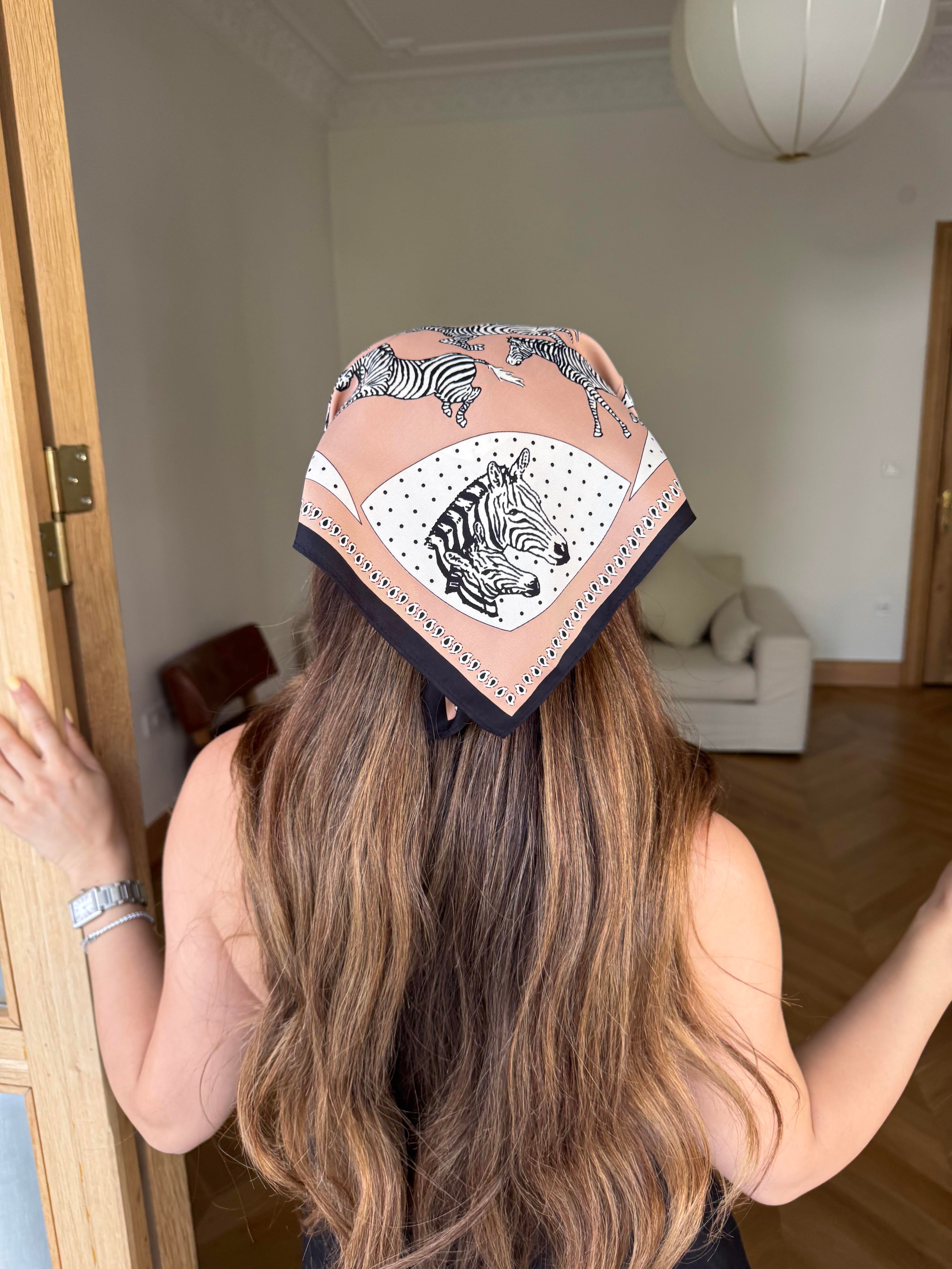 Zebra Baskı Desenli Fular