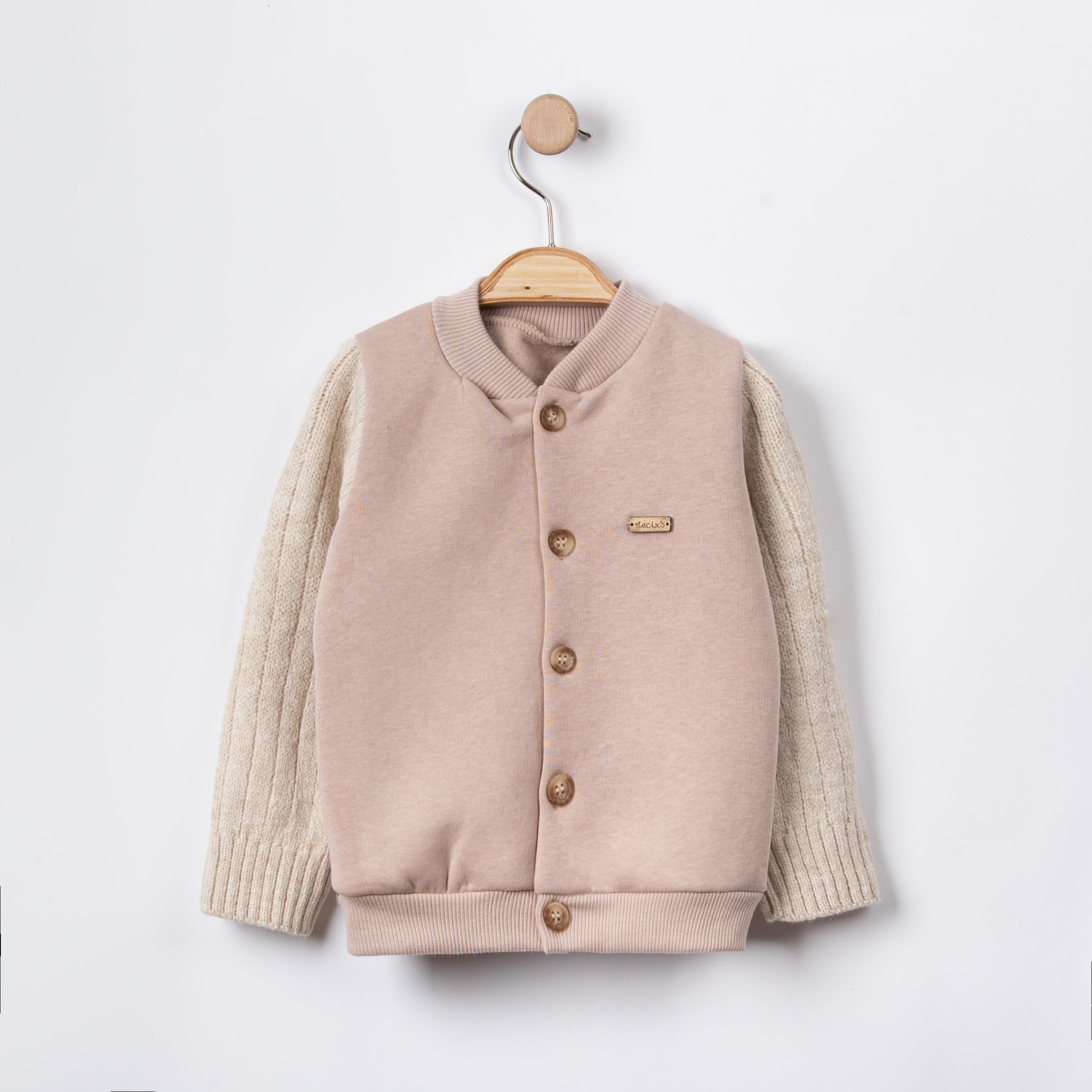 Triko Kol Düğmeli Necixs Aplikeli Erkek Bebek Hırka