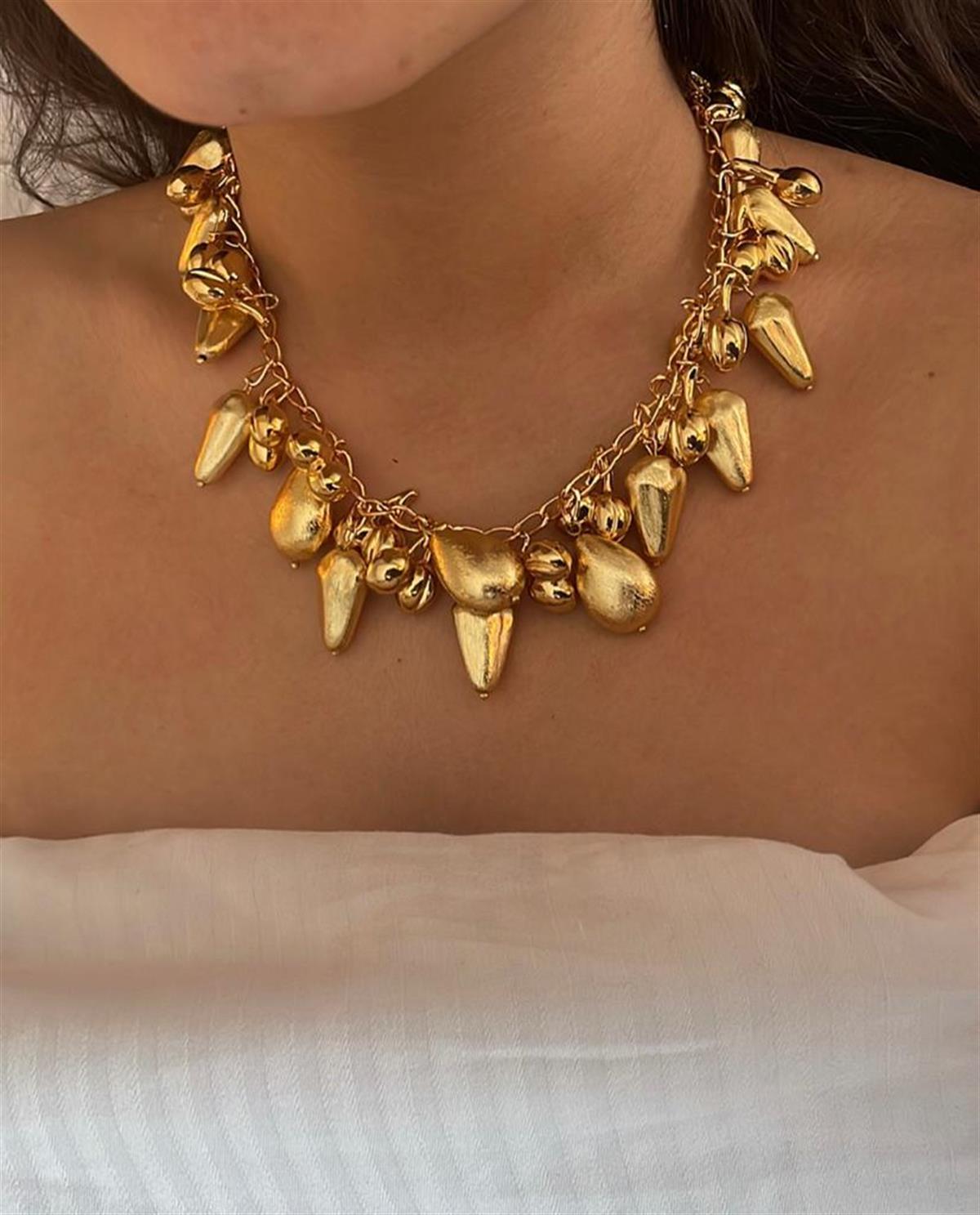 ALTIN KAPLAMA CHARM KOLYE