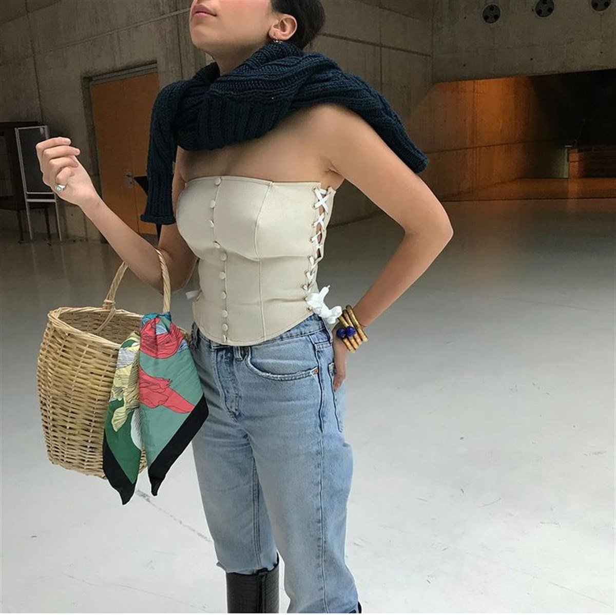 KETEN BASKI DÜĞMELİ KORSE