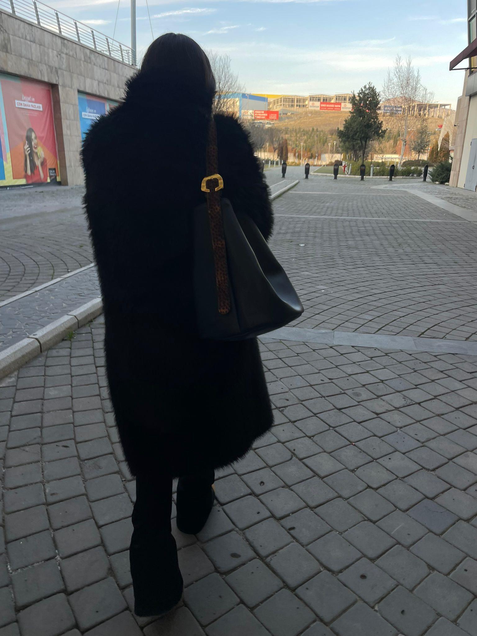 LEOPAR KEMER DETAYLI HUGE ÇANTA