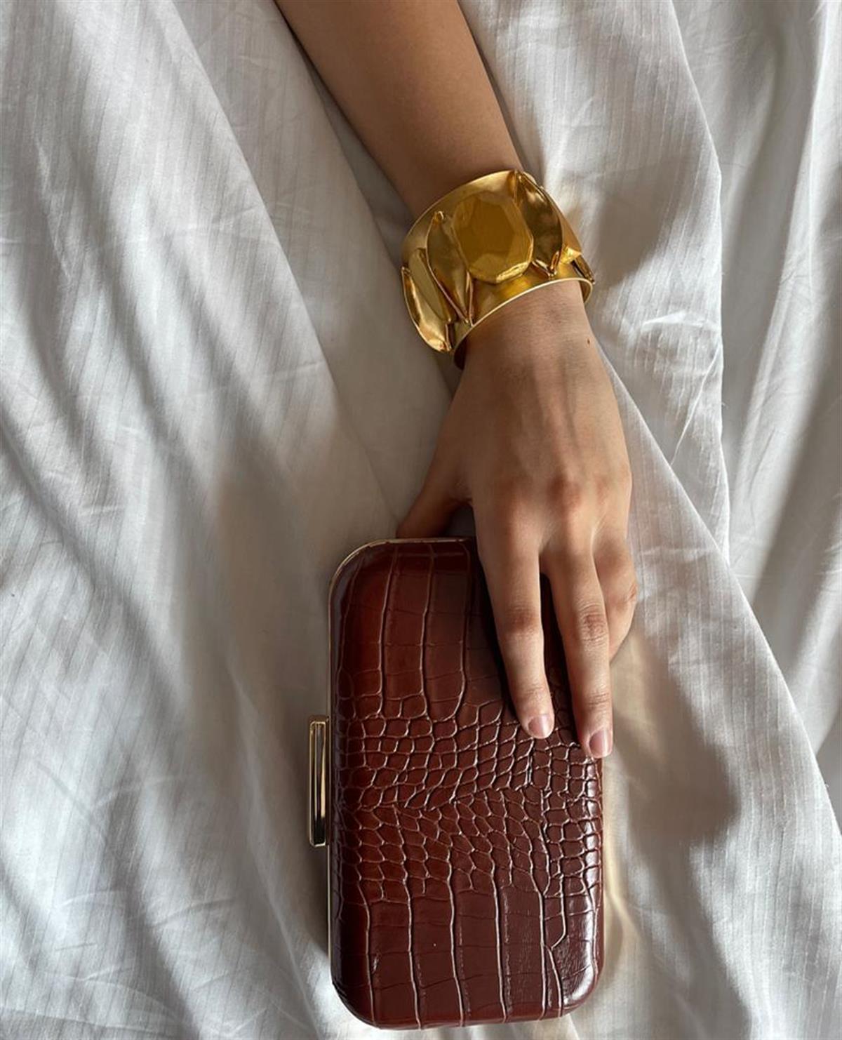 MİNİ KROKODİL CLUTCH ÇANTA