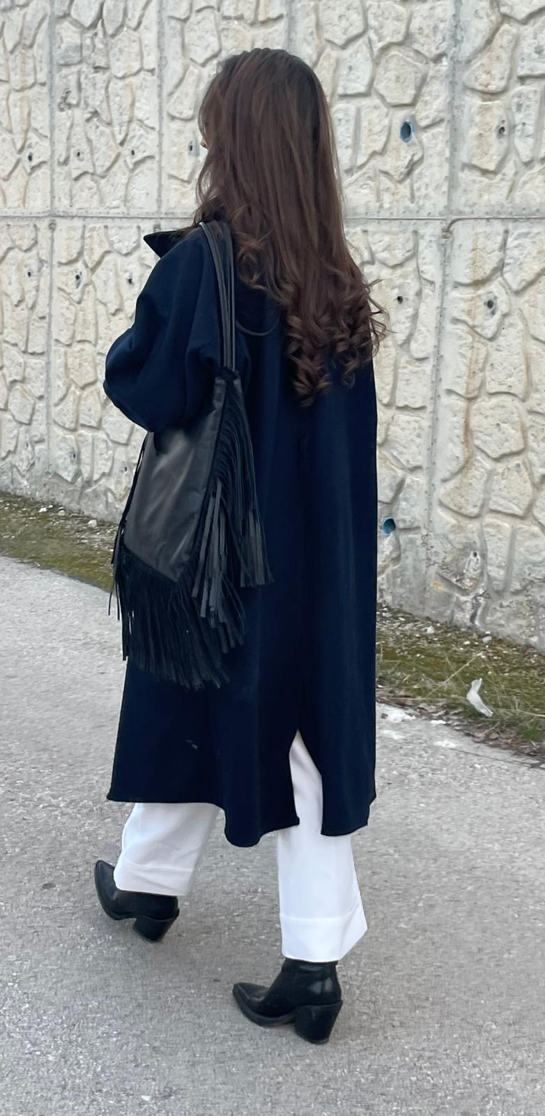 PÜSKÜL DETAYLI  DERİ HUGE  ÇANTA