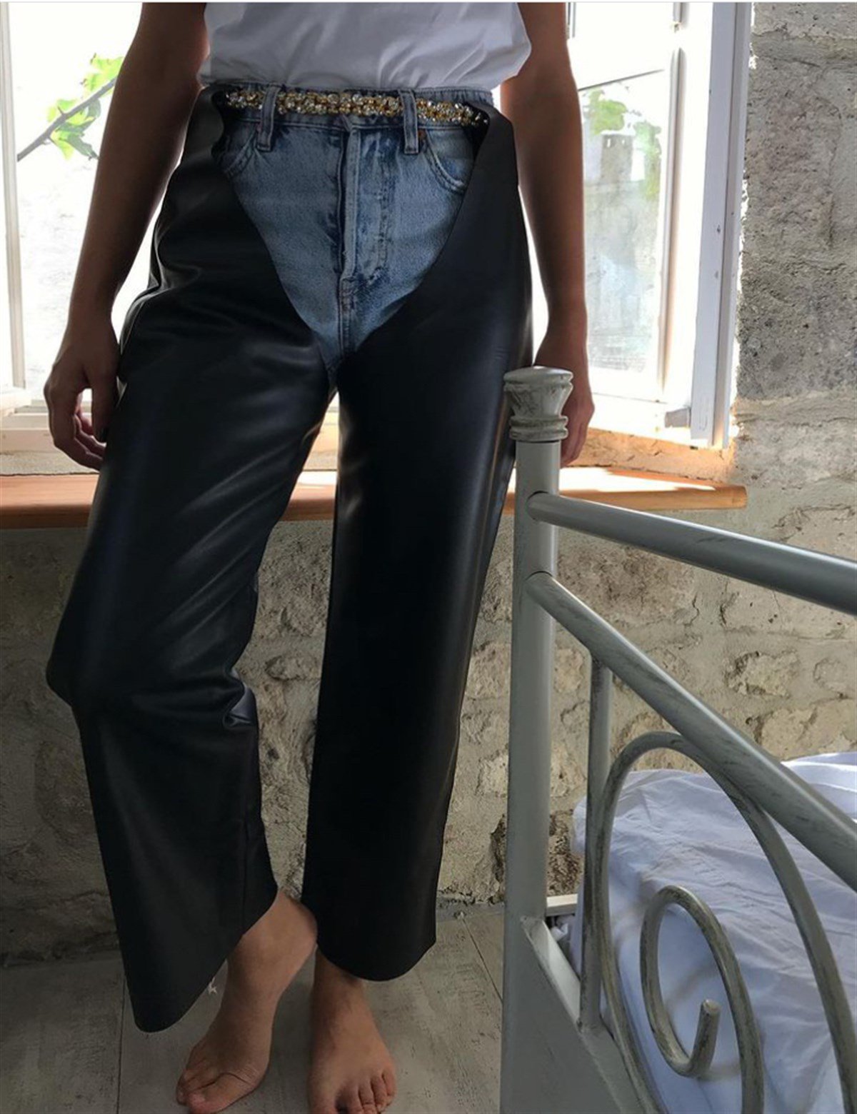 SİYAH VEGAN DERİ CHAPS PANTOLON