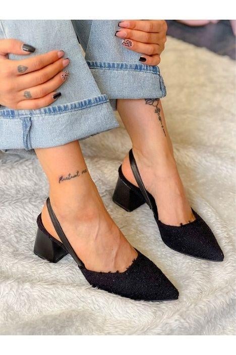 BERİR KOMPLE SİYAH TRUF KUMAS BANTLI TOPUKLU SANDALET