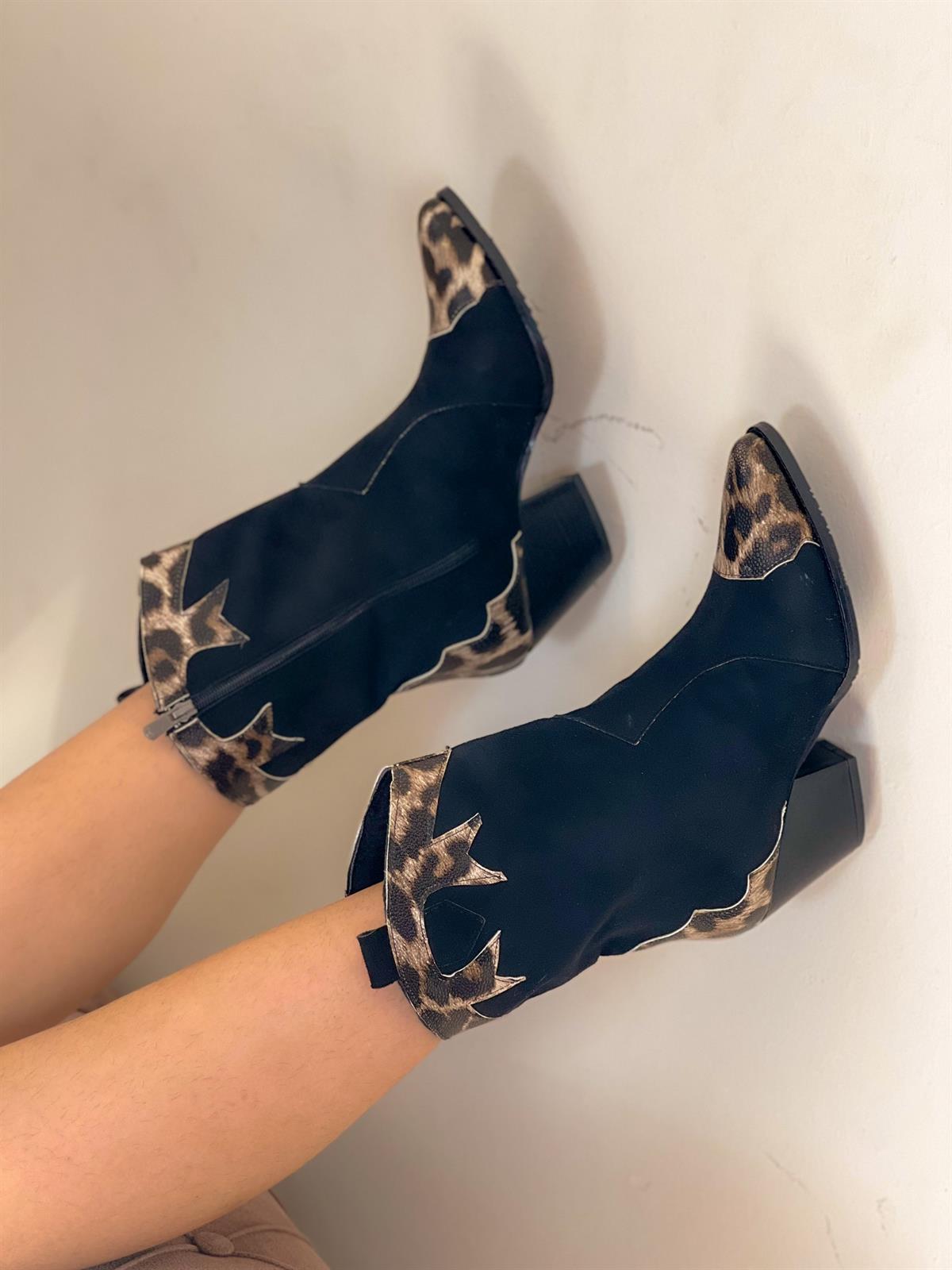 DORİ SİYAH SÜET LEOPAR DETAYLI DALLAS WESTERN BOT