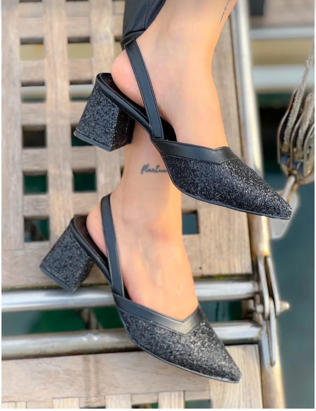 irmona AVA SİYAH TAŞLI TOPUKLU SANDALET