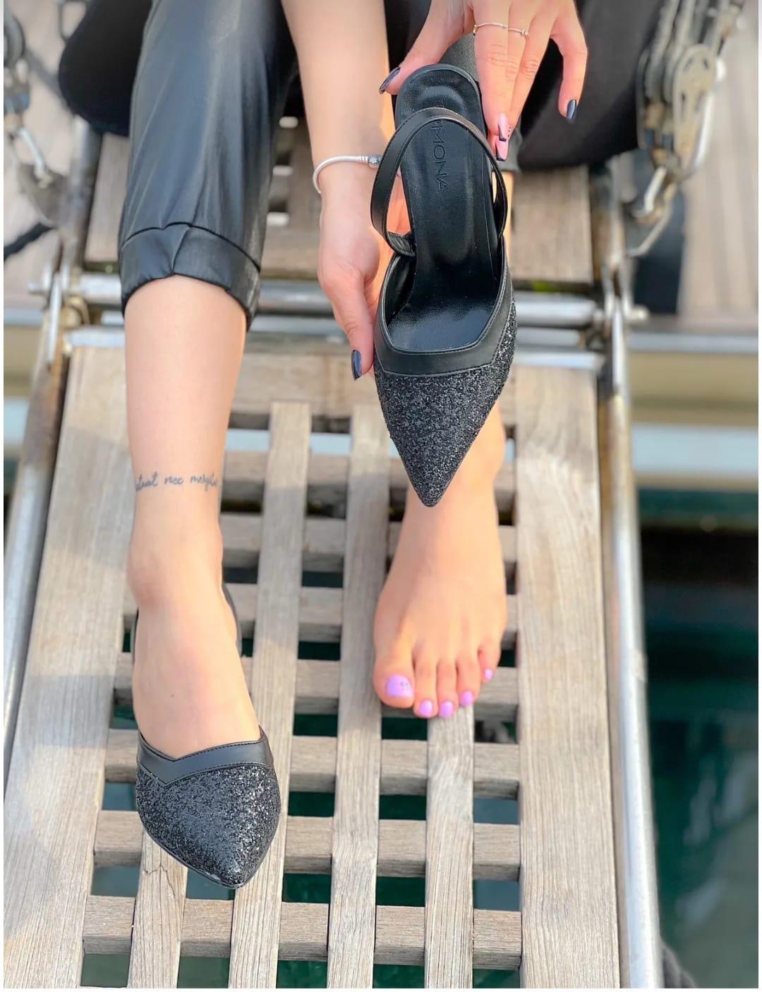 irmona AVA SİYAH TAŞLI TOPUKLU SANDALET