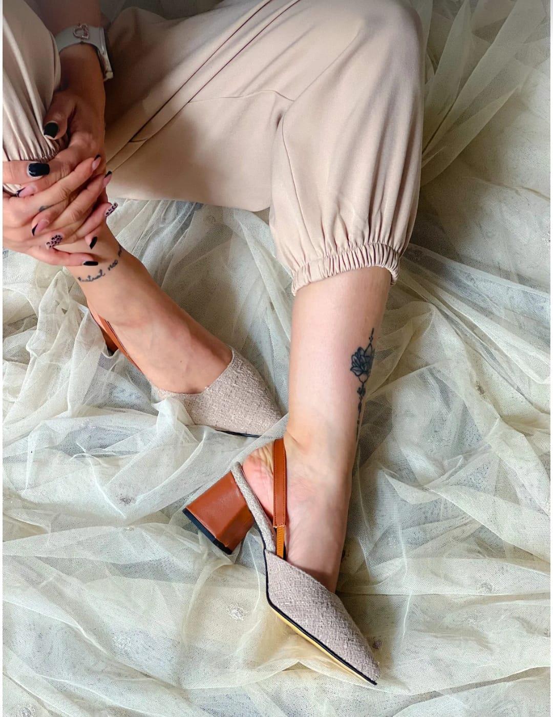 irmona BERİR BEJ TABA TRUF KUMAS BANTLI TOPUKLU SANDALET