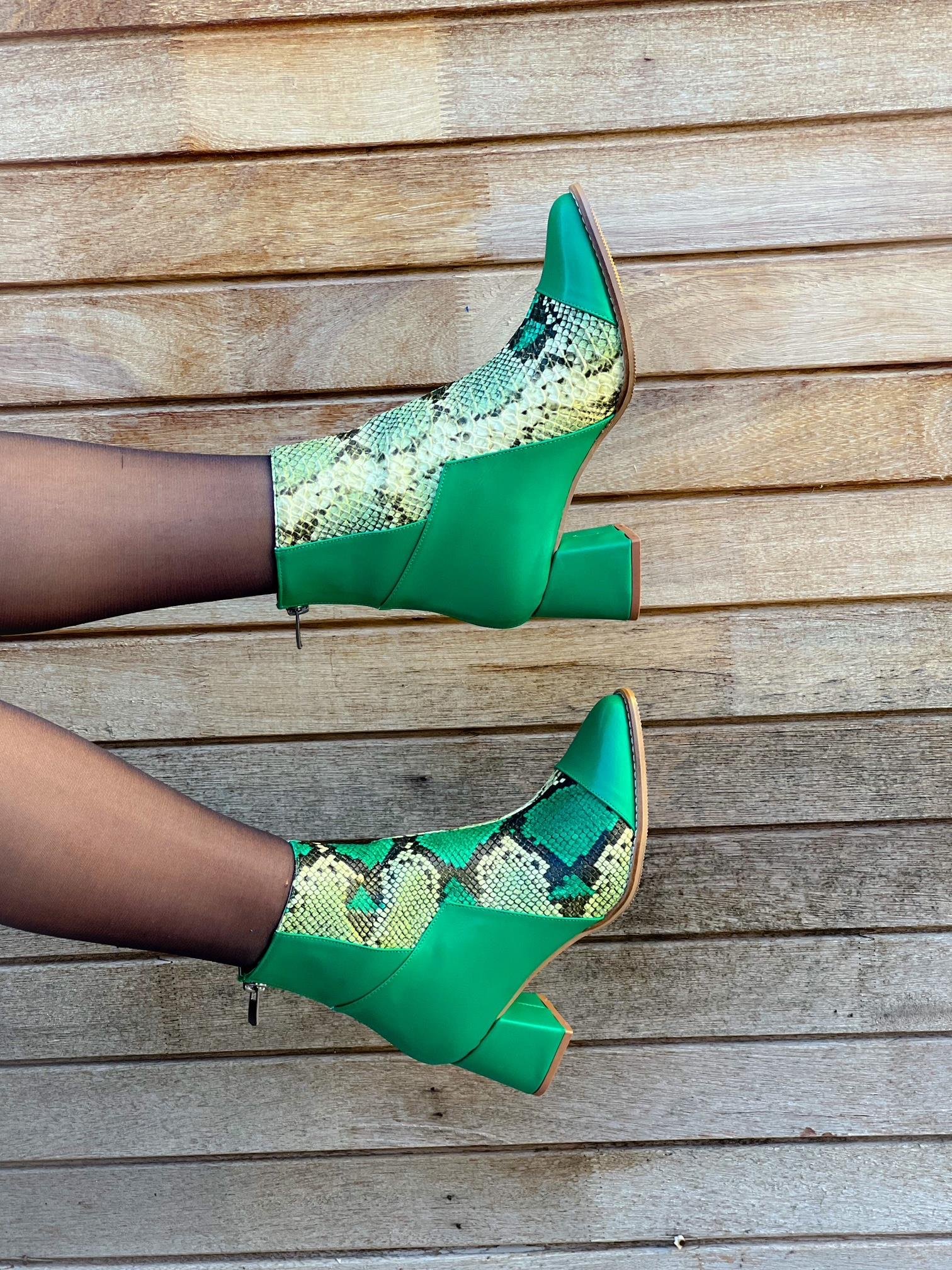LORA YEŞİL DERİ YILAN DERİSİ DETAYLI 5 CM TOPUKLU BOT