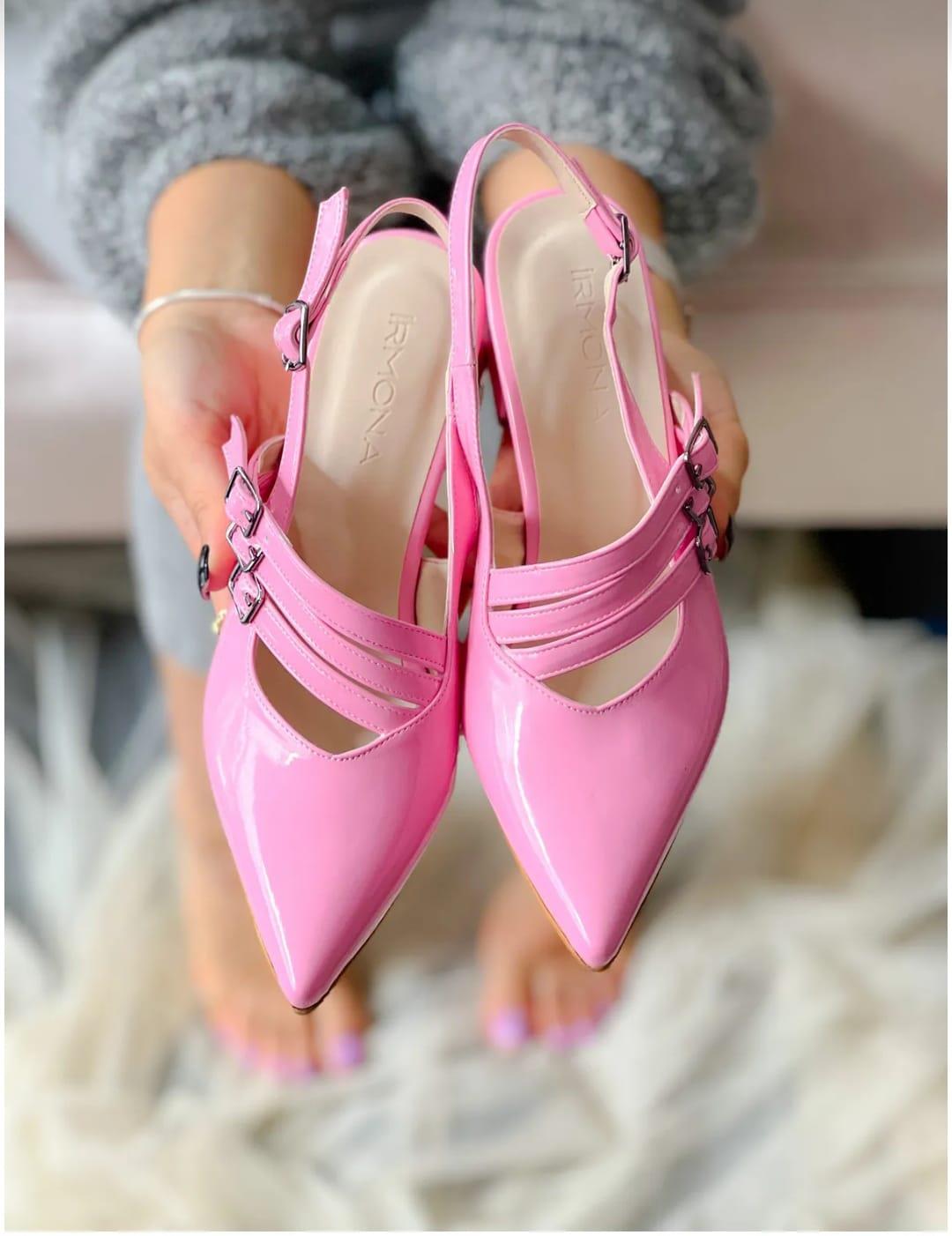 MİA PEMBE RUGAN 3 TOKALI TOPUKLU SANDALET