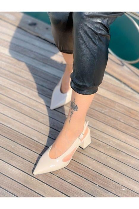 NISO BEJ RUGAN TOPUKLU SANDALET