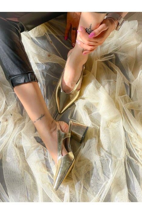 NISO GOLD METAL TOPUKLU SANDALET