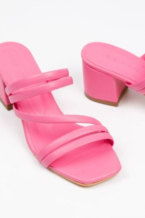Rubby Pembe Bantlı Kısa Ökçe Terlik