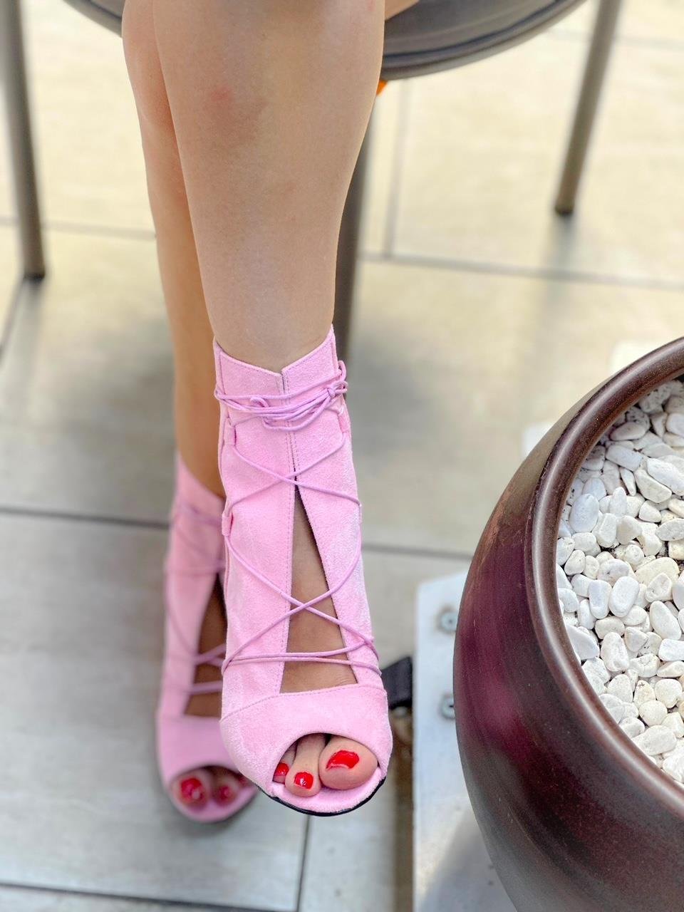 Smile Pembe Süet Bagcikli 5 cm Topuklu Yazlik Bot