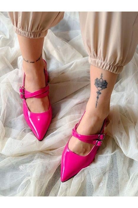 VERONİKA FUŞYA RUGAN 2 TOKALI KISA ÖKÇE SANDALET