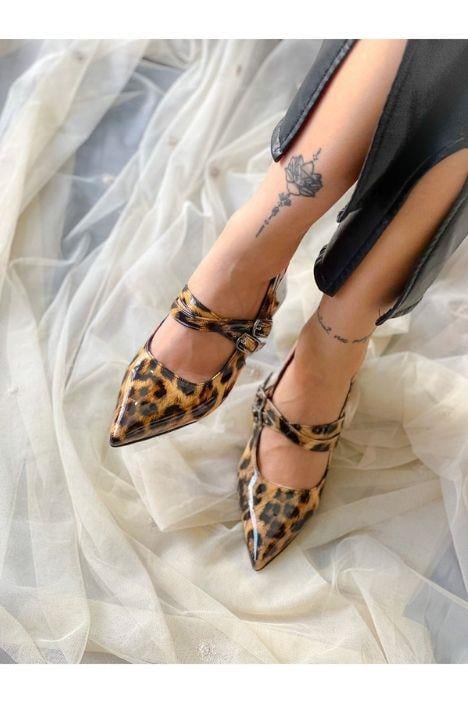 VERONİKA LEOPAR 2 TOKALI KISA ÖKÇE SANDALET