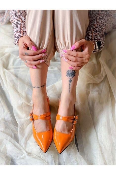 VERONİKA ORANGE TURUNCU RUGAN 2 TOKALI KISA ÖKÇE SANDALET