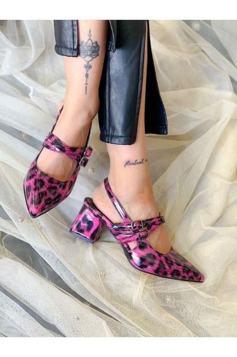 VERONİKA PEMBE LEOPAR RUGAN 2 TOKALI KISA ÖKÇE SANDALET