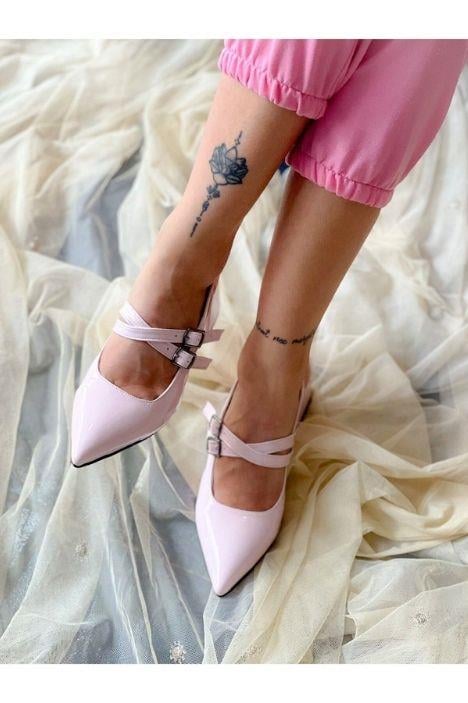 VERONİKA PUDRA RUGAN 2 TOKALI KISA ÖKÇE SANDALET