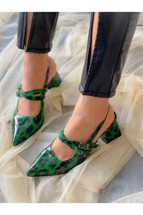 VERONİKA YEŞİL SİYAH LEOPAR RUGAN 2 TOKALI KISA ÖKÇE SANDALET