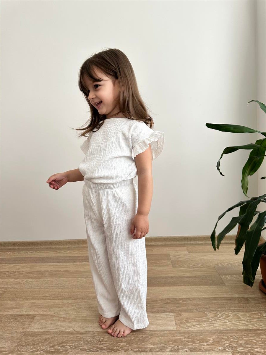 Beyaz Fırfırlı Alt-Üst Kız Çocuk Takım Beyaz
