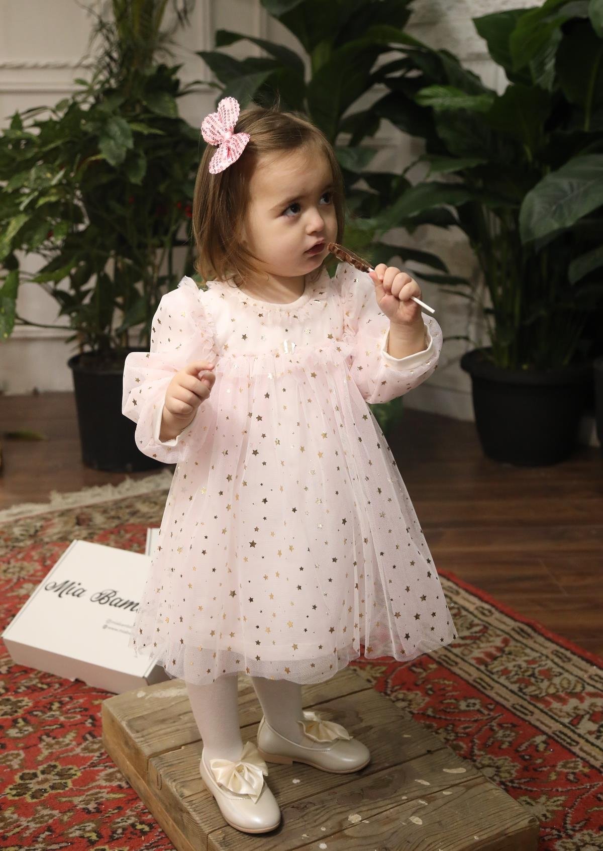 Kız bebek elbiseleri ne zaman giyilir? - Kapak Görseli