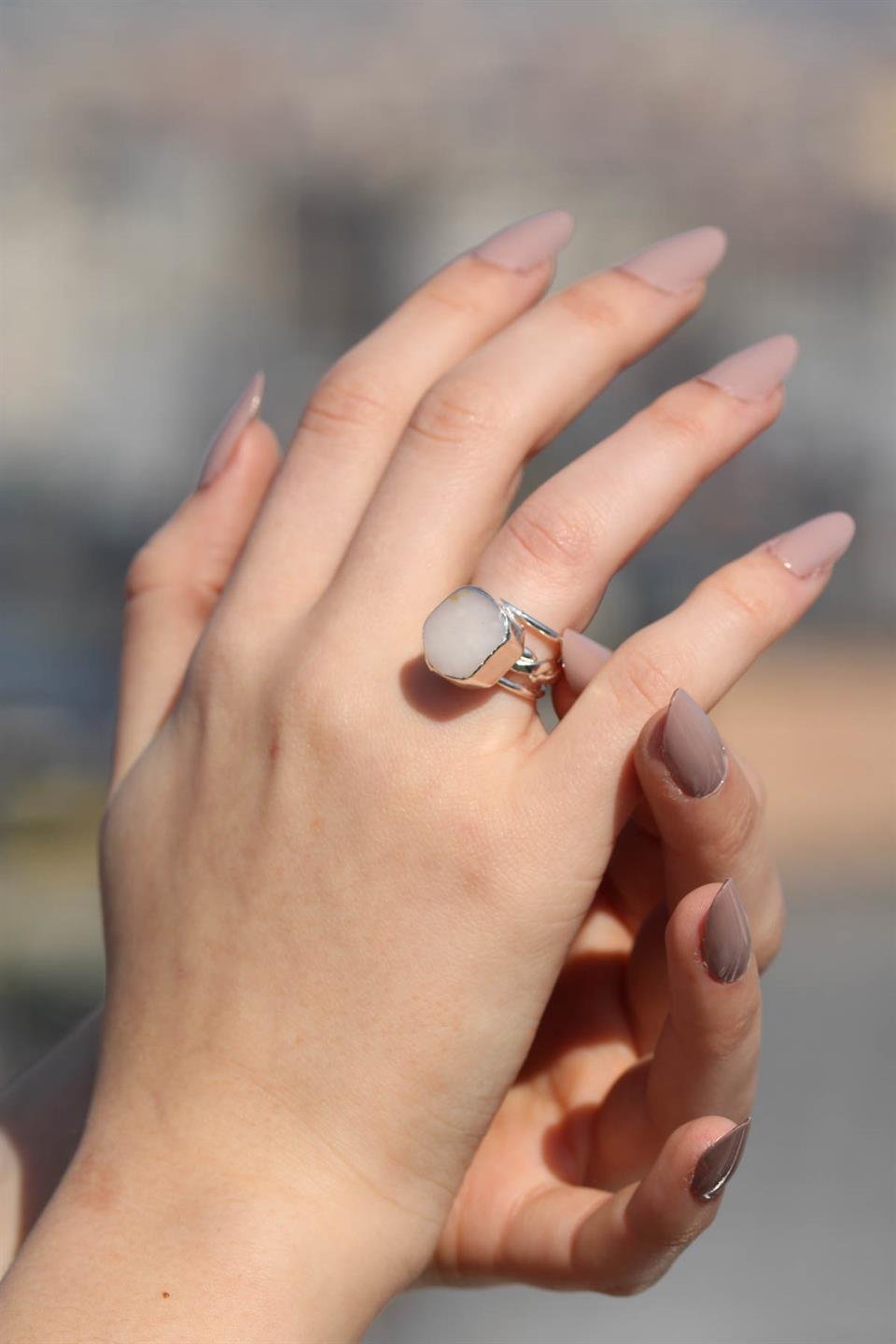 Pembe Opal Kare Model 3 Telli Gümüş Kaplama Ayarlanabilir Doğal Taş Yüzük
