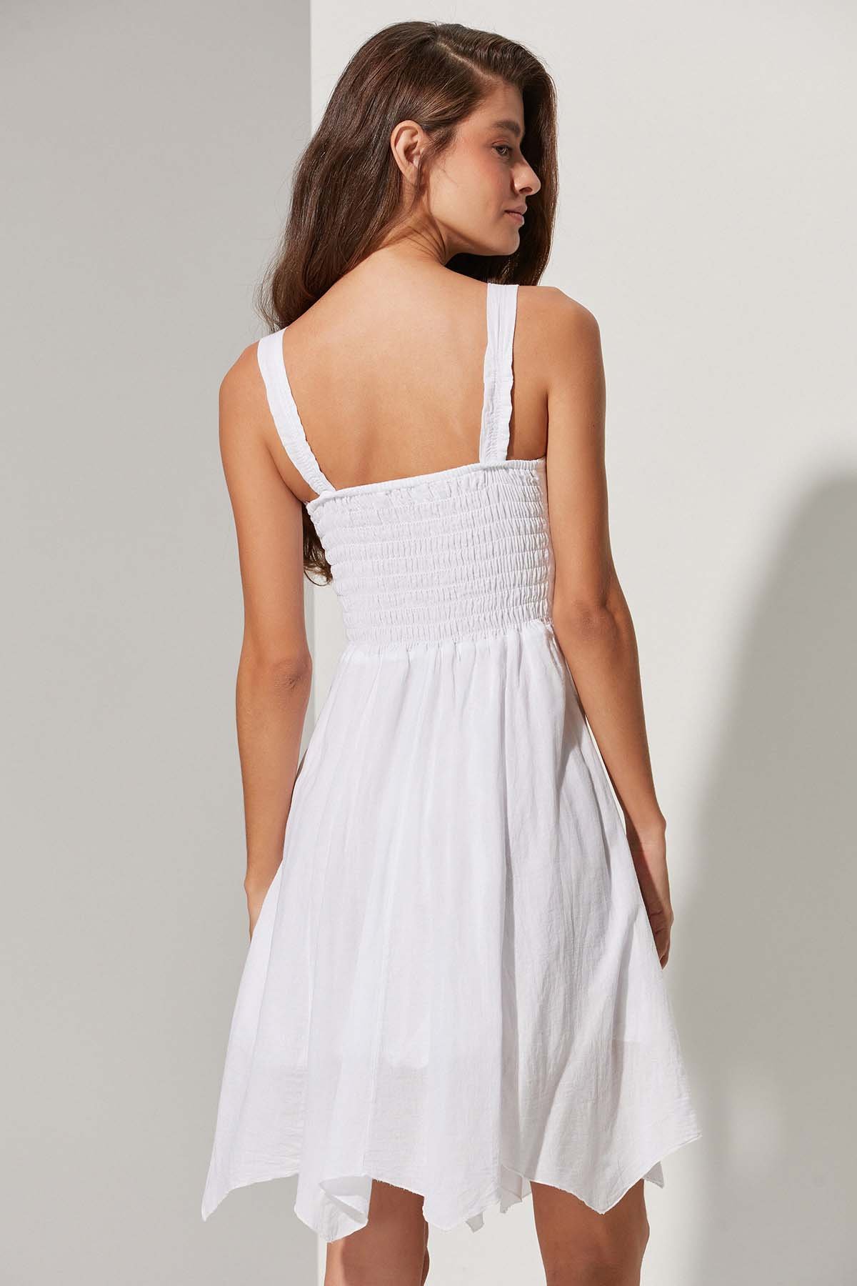 Askılı Bodrum Bezi Kısa Kadın Elbise