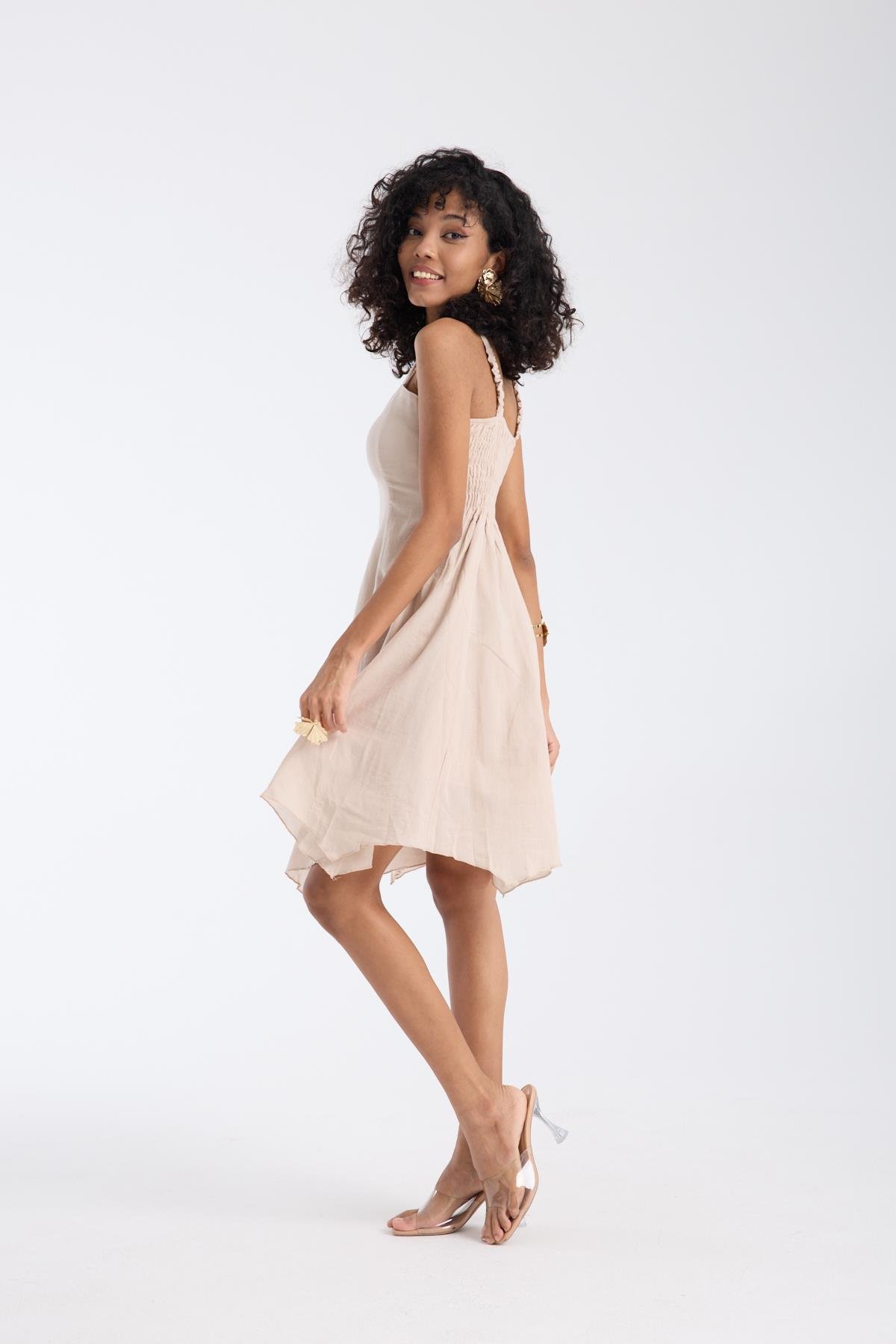 Askılı Kısa Bej Elbise