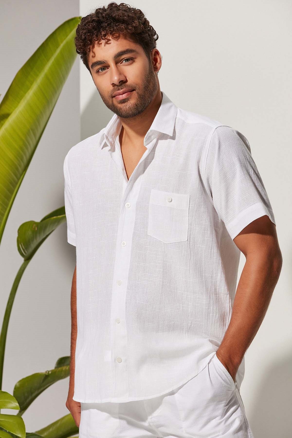 Kısa Kol Beyaz Erkek Gömlek