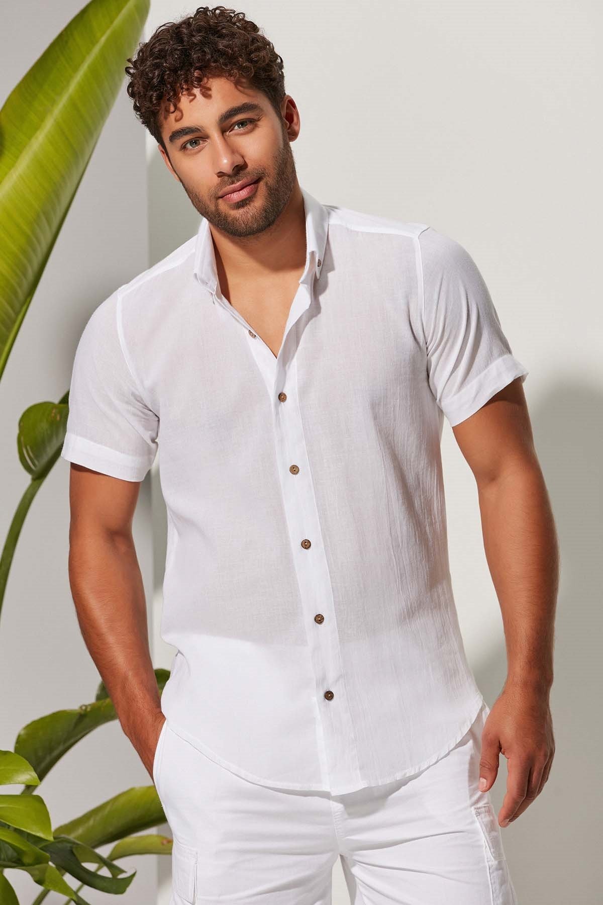 Kısa Kol Cepsiz Erkek Gömlek