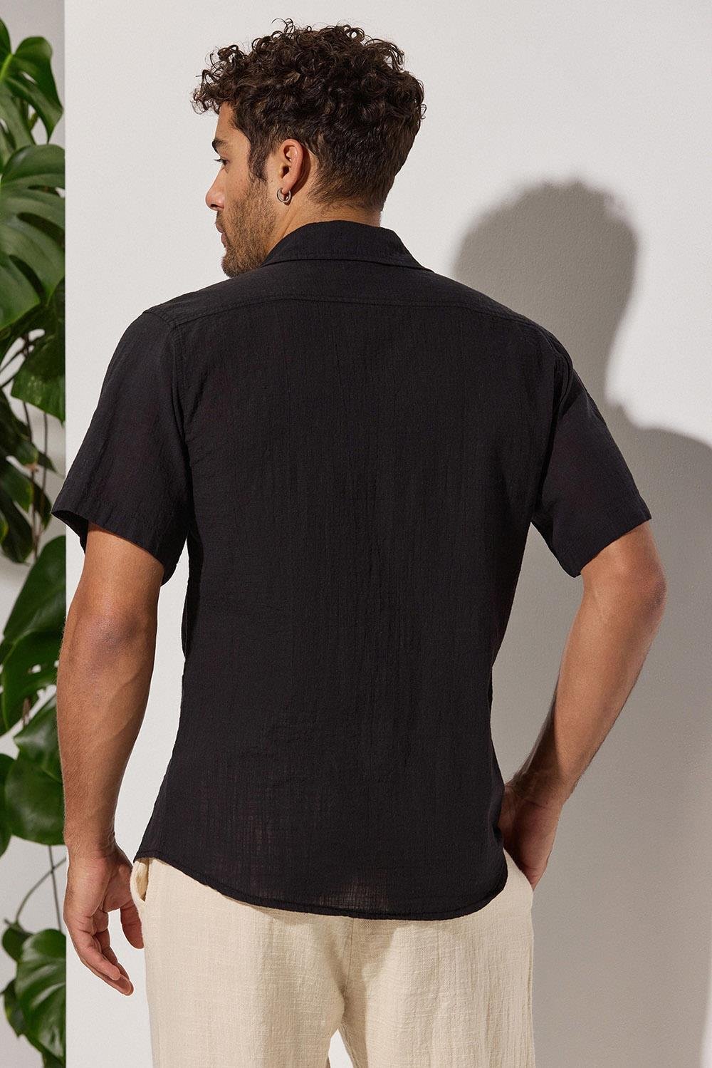 Short-Sleeved Sile Cloth Black Shirt