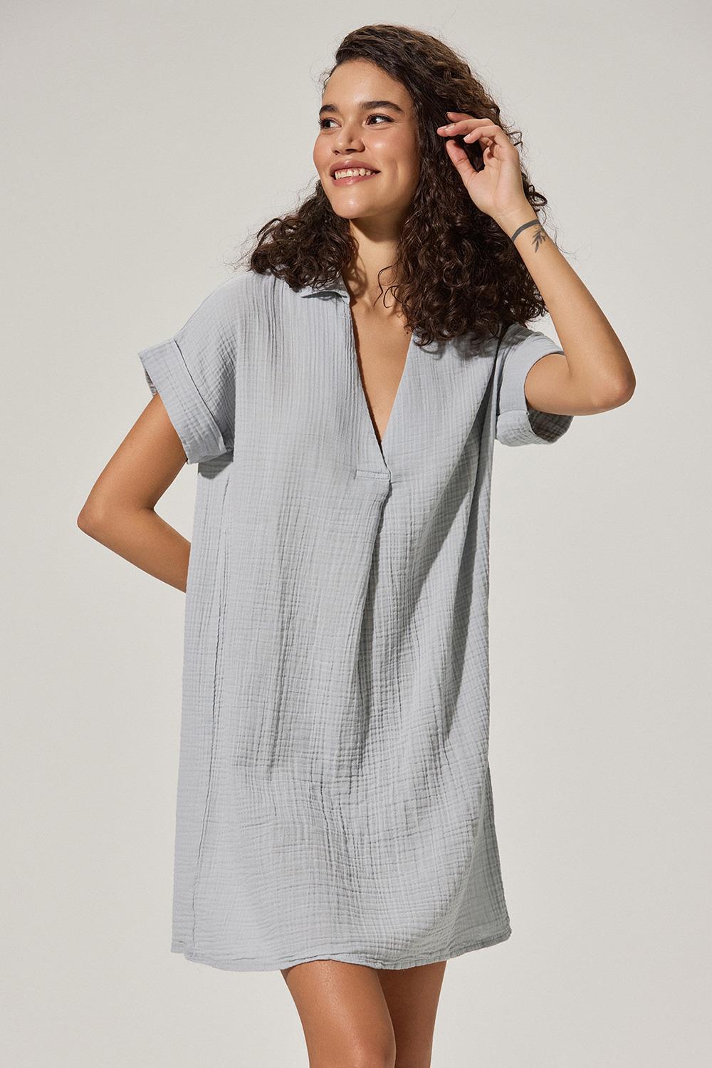 V Yaka Plikaşe Gri Kadın Elbise