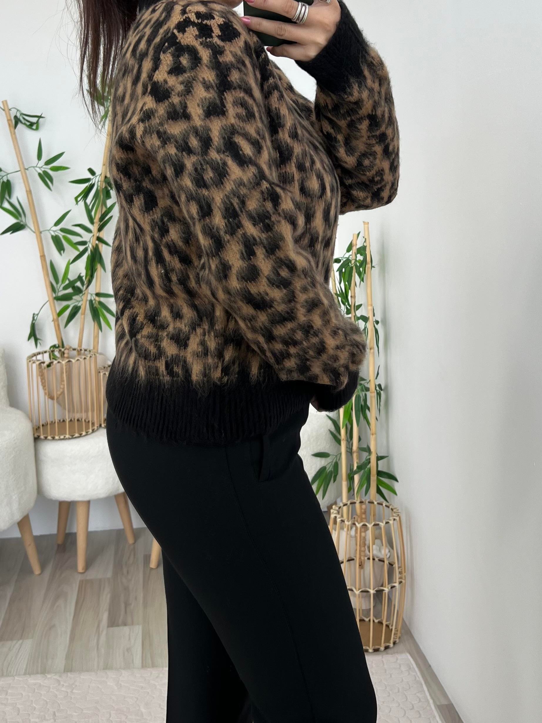 Bisiklet Yaka Leopar Desenli Kazak