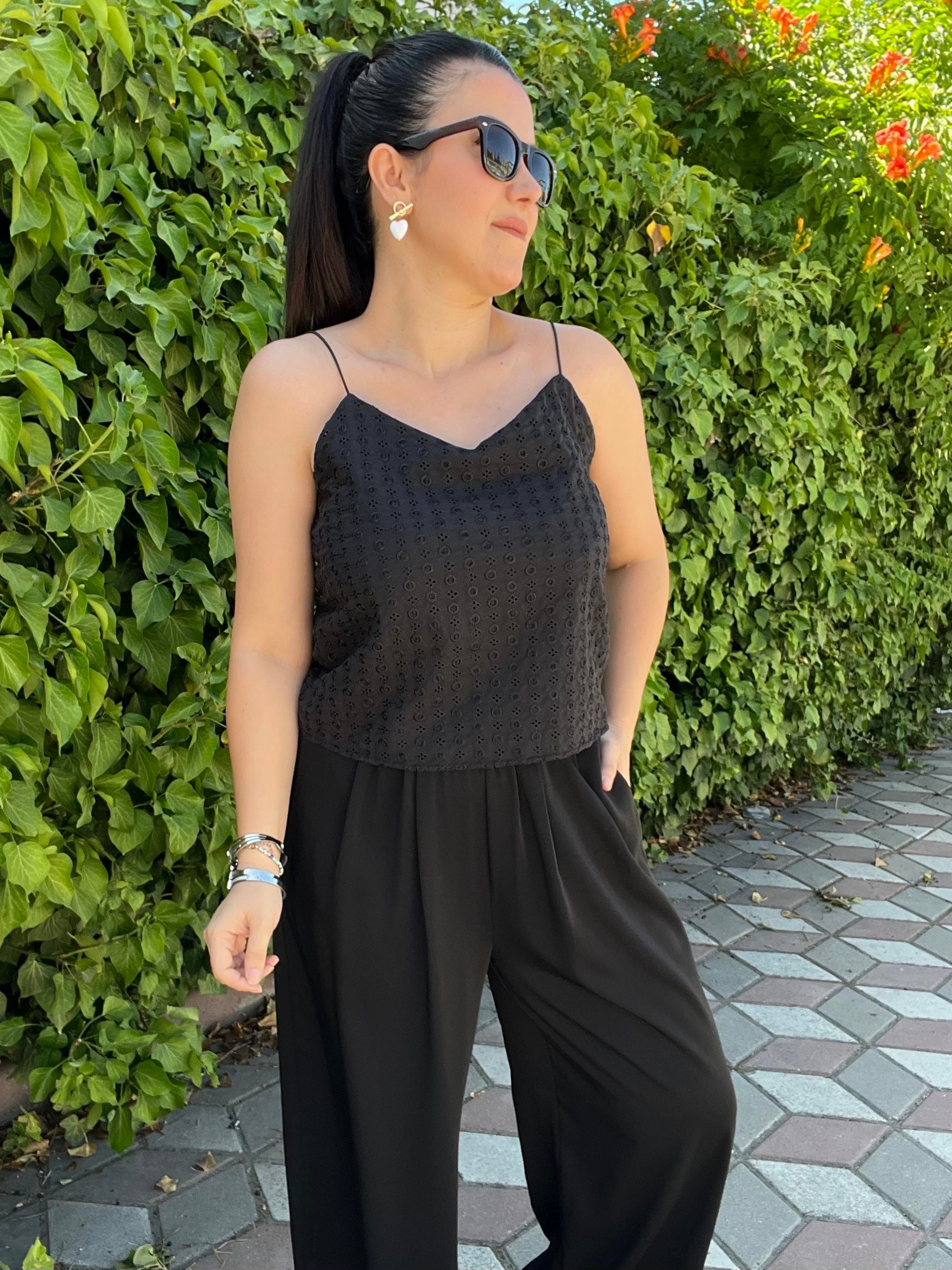 Siyah İp Askılı Astarlı Fisto Bluz
