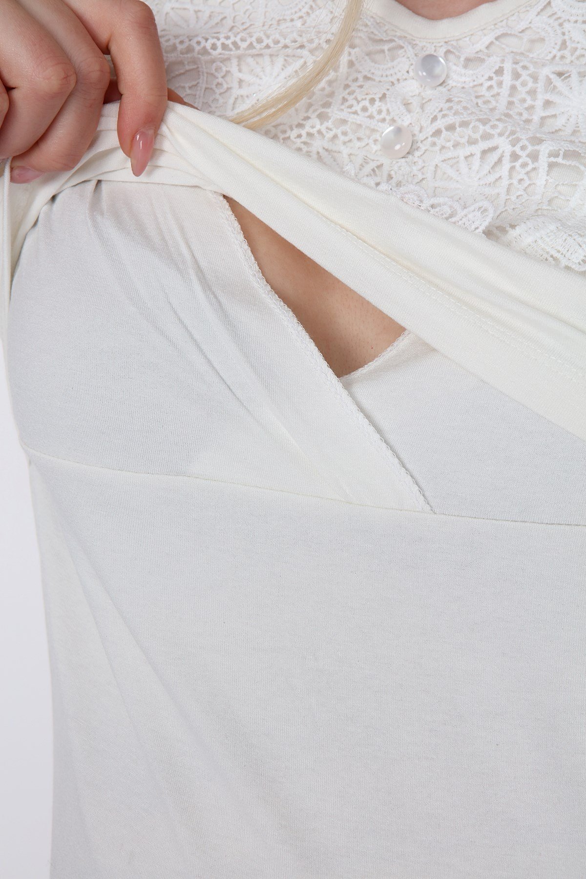 Luvmabelly MYRA9510 - Dantelli Düğmeli Flaplı Hamile Pijama Takımı - Ekru