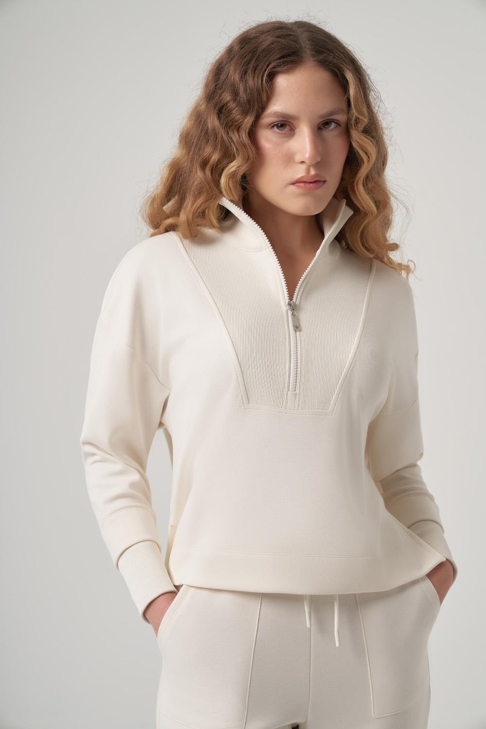 WELLWE-DENVERO ekru modal kumaş fermuarlı dik yaka ultra relax sweat-Sweatshirt