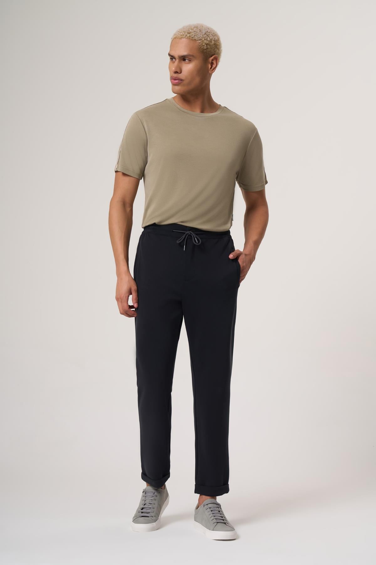 WELLWE-GREAT  HAKİ  MODAL İÇERİKLİ, ARA BİYE DETAYLI BİSİKLET YAKA RELAXED FIT PETEK PİKE TİŞÖRT-T-Shirt & Atlet
