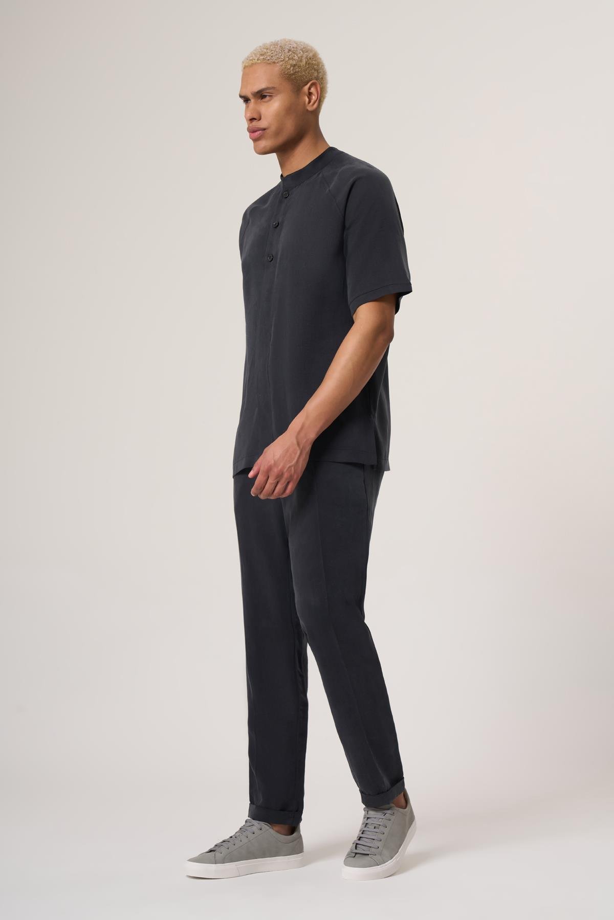 WELLWE-STEN  ANTRASİT  RELAXED FIT CUPRA TENSEL DOKUMA GÖMLEK-Gömlek