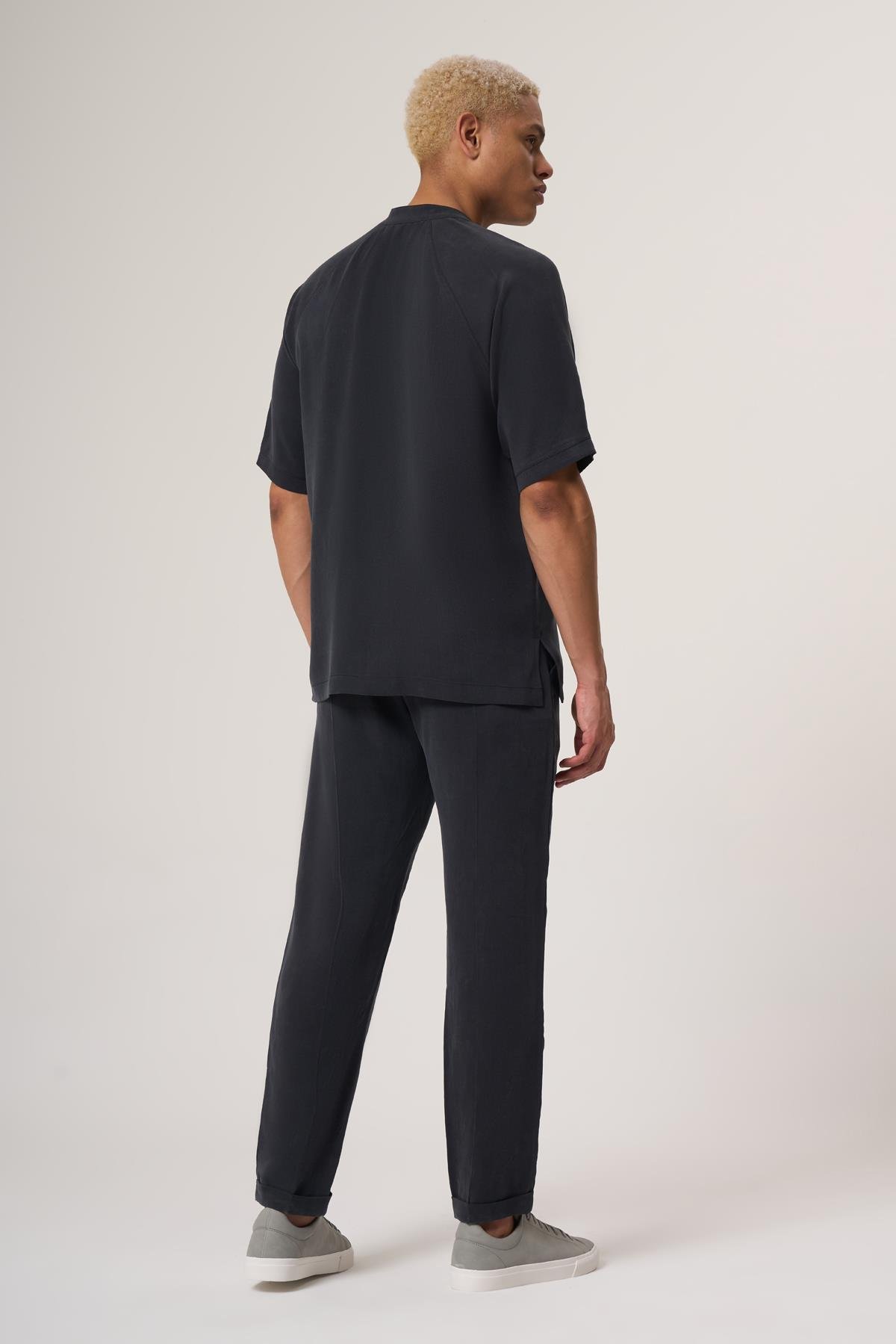 WELLWE-STEN  ANTRASİT  RELAXED FIT CUPRA TENSEL DOKUMA GÖMLEK-Gömlek