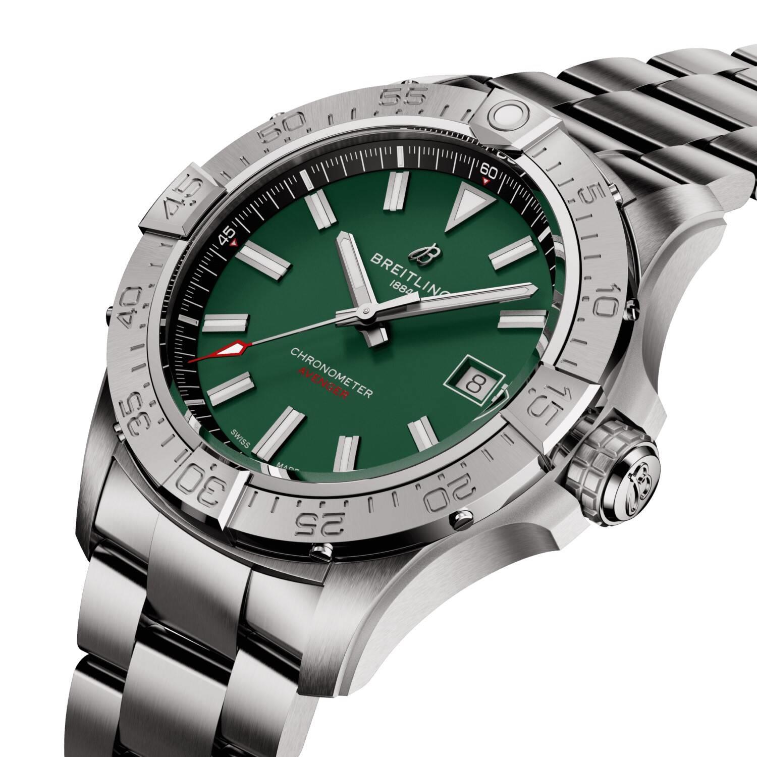 Breitling Avenger 42 Automatic A17328101L1A1 Erkek Kol Saati