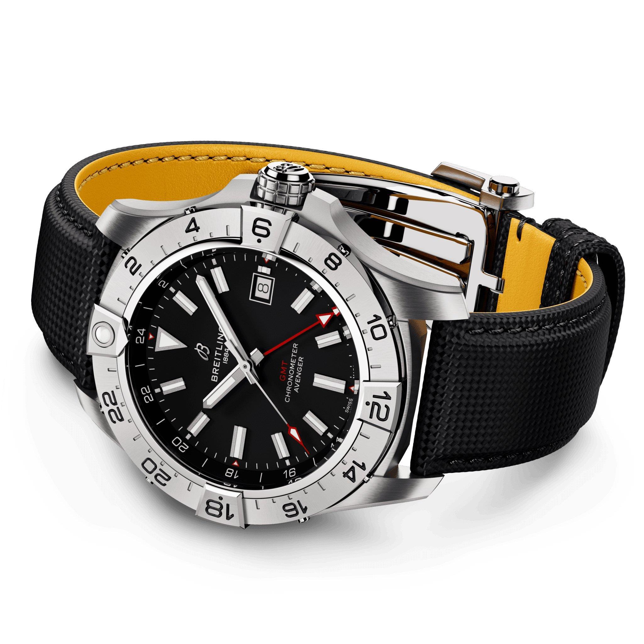 Breitling Avenger GMT 44 Automatic A32320101B1X1 Erkek Kol Saati