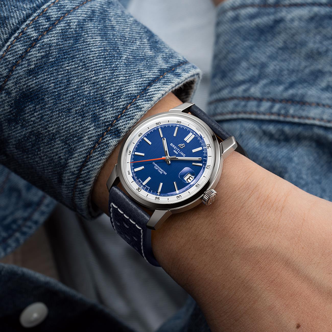 Breitling Top Time B31 AB3113A71C1X1 Erkek Kol Saati