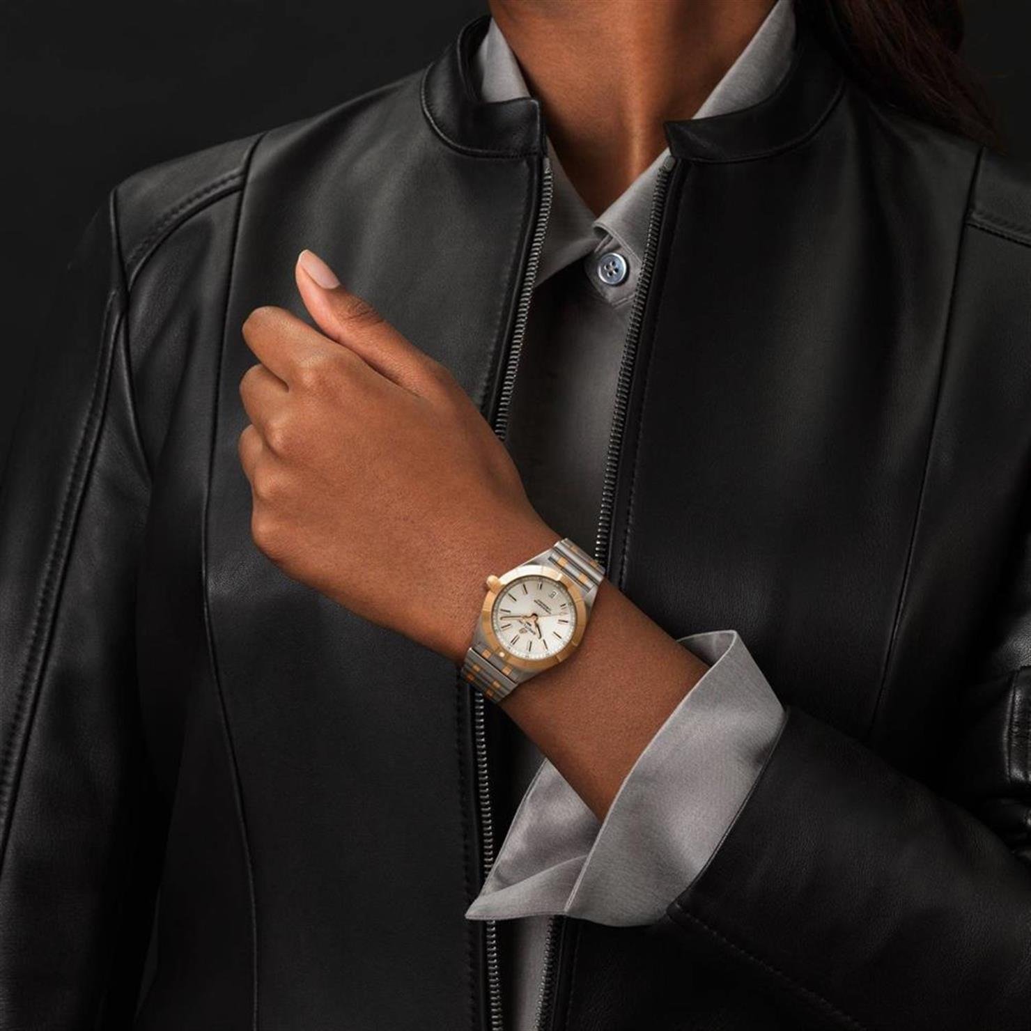 Breitling Chronomat 32  U77310101A1U1 Kol Saati