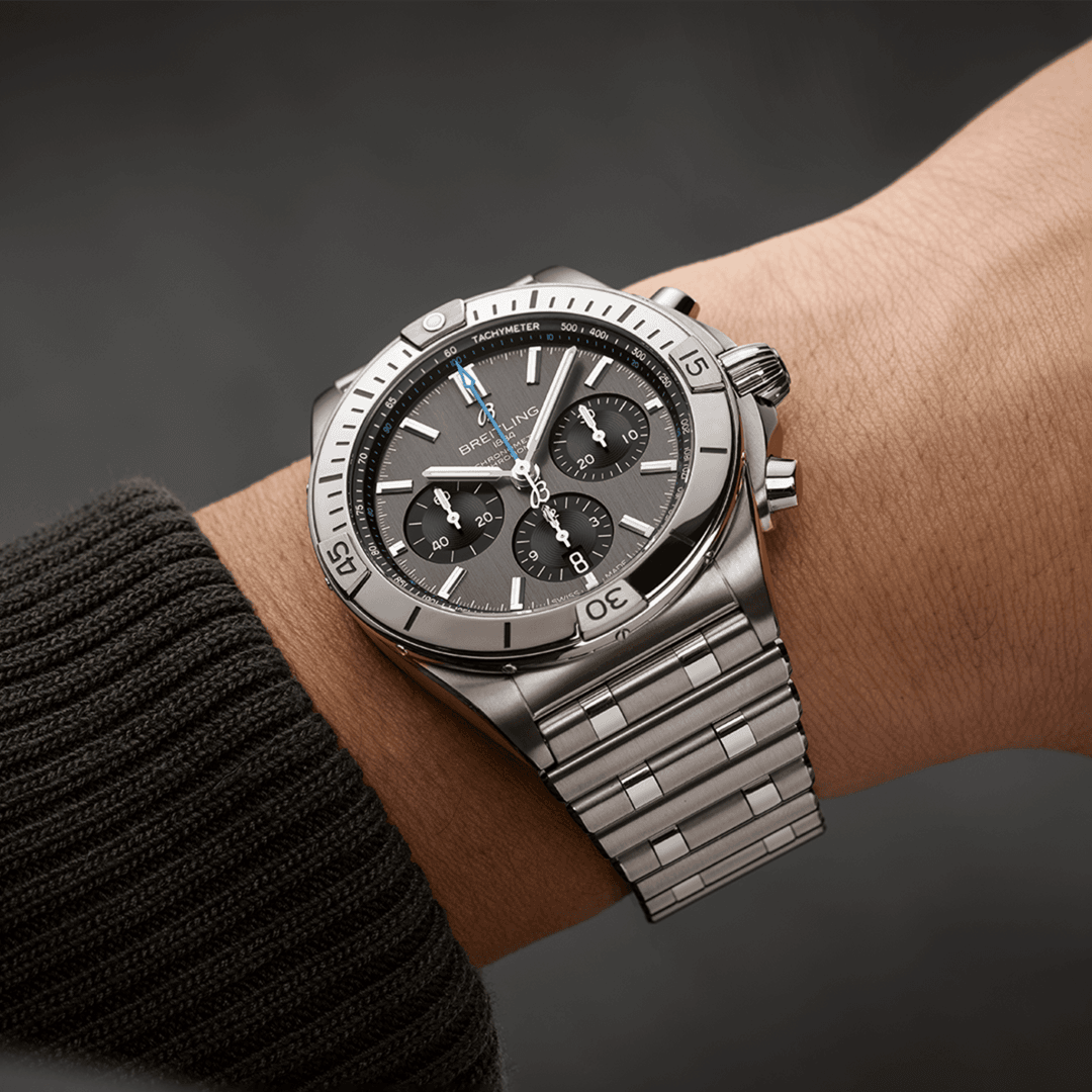 Breitling Chronomat B01 42 Titanium EB0134101M1E1 Erkek Kol Saati